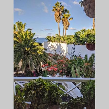 Modern & Spacious Studio Isla, Puerto Del Carmen Тиас Экстерьер фото