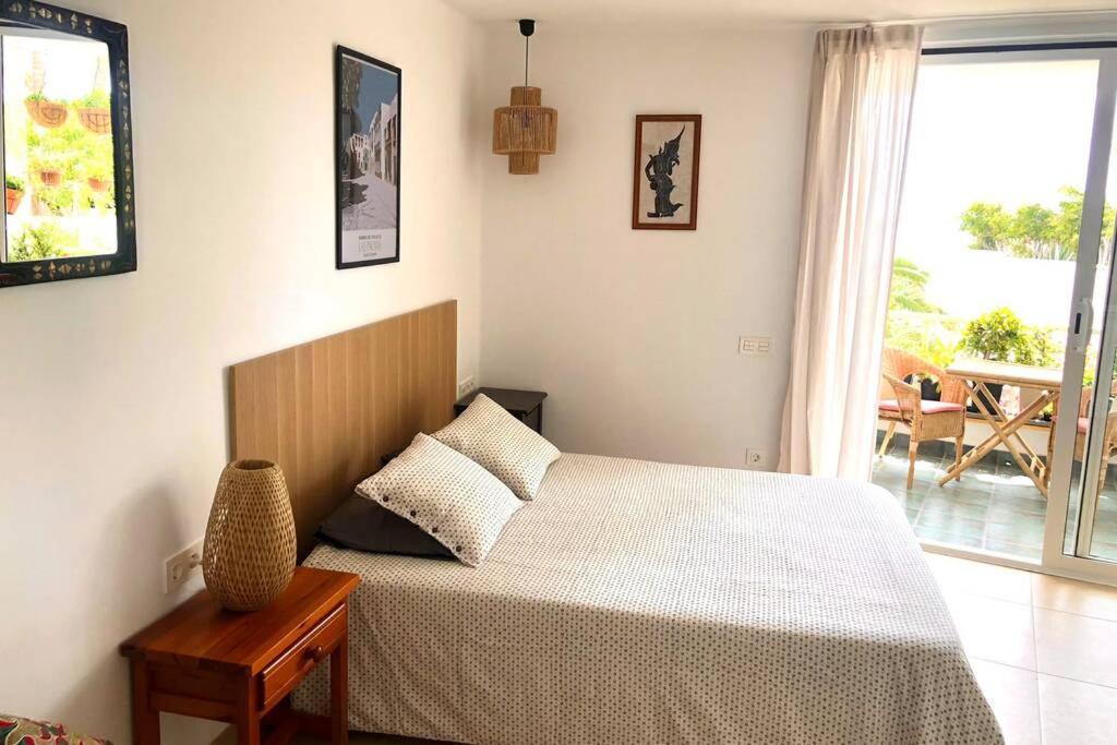 Modern & Spacious Studio Isla, Puerto Del Carmen Тиас Экстерьер фото