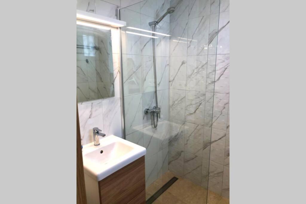 Modern & Spacious Studio Isla, Puerto Del Carmen Тиас Экстерьер фото