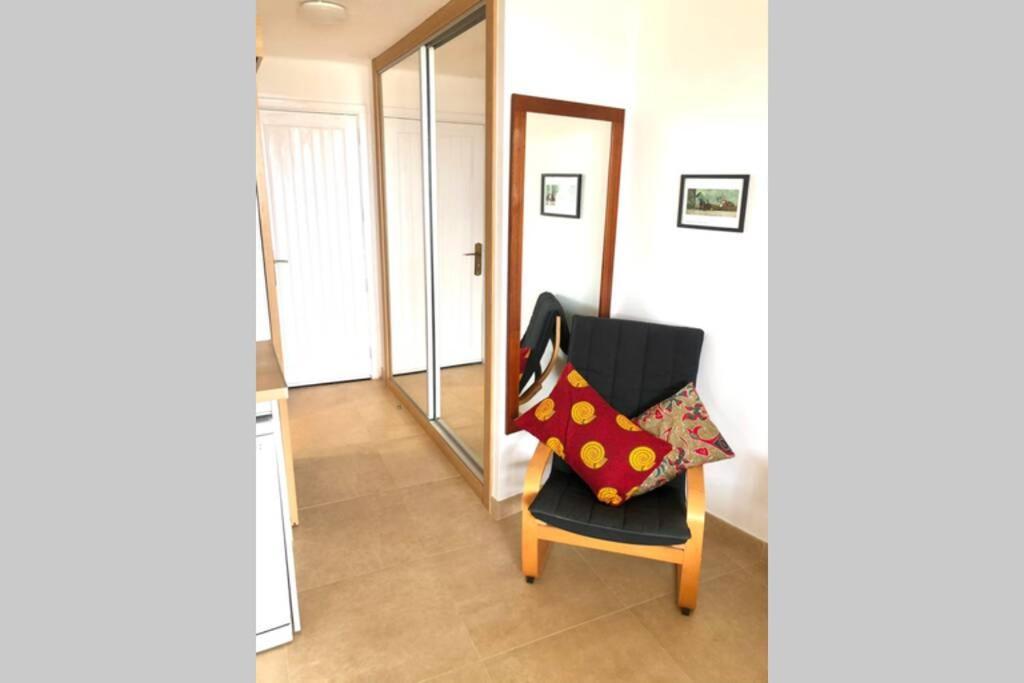 Modern & Spacious Studio Isla, Puerto Del Carmen Тиас Экстерьер фото